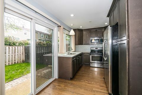 2226 Harwinton Pl, Hoffman Estates, IL 60169 photo 17