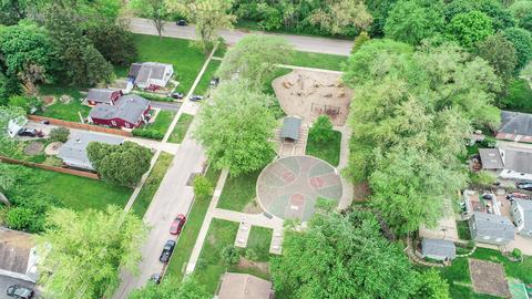969 Illinois Ave, Elgin, IL 60120 photo 3