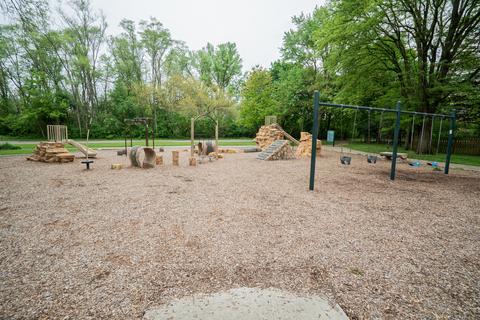969 Illinois Ave, Elgin, IL 60120 photo 22