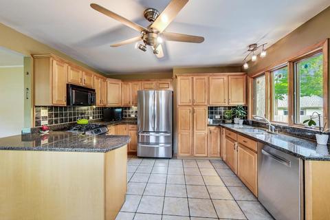 431 Selborne Rd, Riverside, IL 60546 photo 7