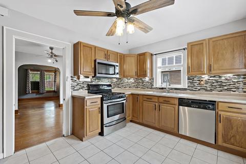 375 S Cannon Ave, Kankakee, IL 60901 photo 5