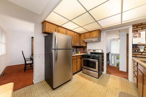 119 Chestnut Ln, Wheeling, IL 60090 photo 8
