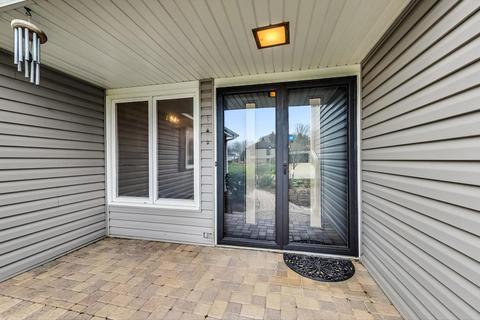1485 Creekside Dr, Wheaton, IL 60189 photo 3