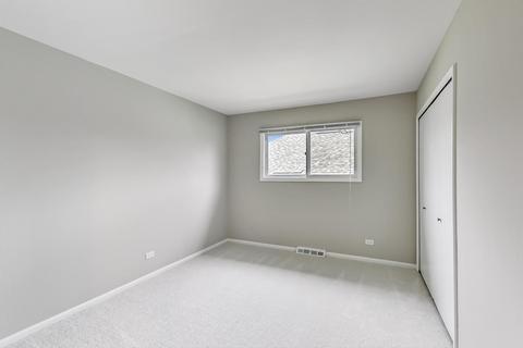 1485 Creekside Dr, Wheaton, IL 60189 photo 29