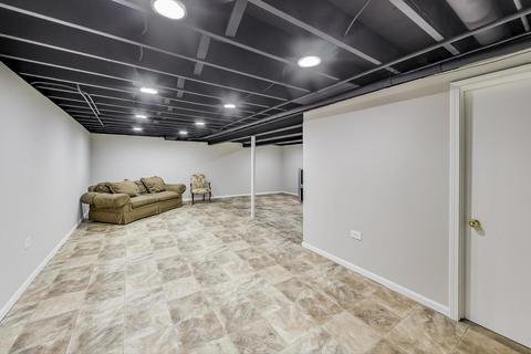 1485 Creekside Dr, Wheaton, IL 60189 photo 46