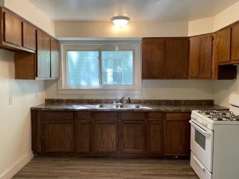 610 E Vine St, Champaign, IL 61820 photo 8