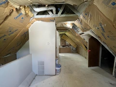 610 E Vine St, Champaign, IL 61820 photo 18