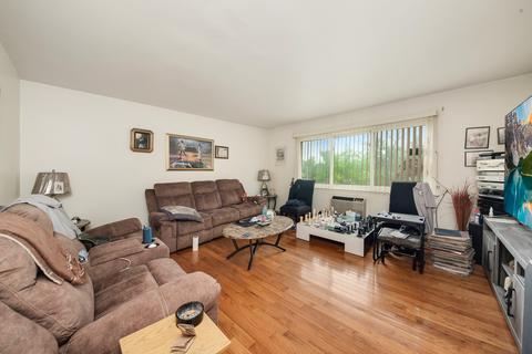 1140 18th St #2W, Broadview, IL 60155 photo 2