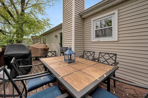 256 Ord Ct, Bartlett, IL 60103 photo 14