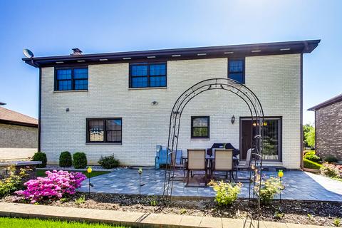 304 Eric Ct, Mount Prospect, IL 60056 photo 35