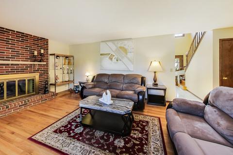 304 Eric Ct, Mount Prospect, IL 60056 photo 15
