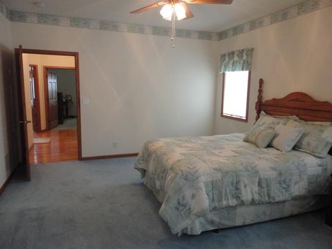 813 Edgewater Dr, Morris, IL 60450 photo 24