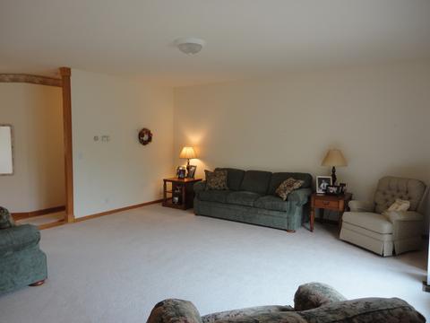 813 Edgewater Dr, Morris, IL 60450 photo 8