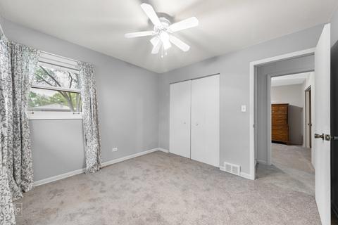 842 N Sumner St, Addison, IL 60101 photo 10