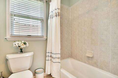 229 Hawk Hollow Dr, Bartlett, IL 60103 photo 33