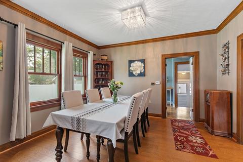 938 Augusta Ave, Elgin, IL 60120 photo 8