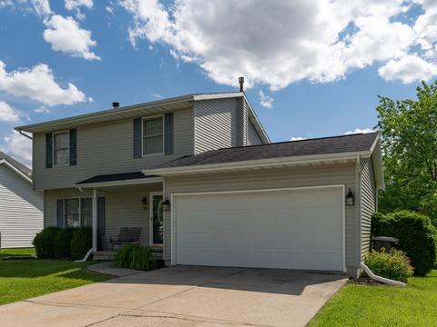 20 Reading Rd, Bloomington, IL 61701 photo 2