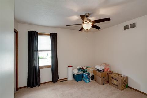20 Reading Rd, Bloomington, IL 61701 photo 17