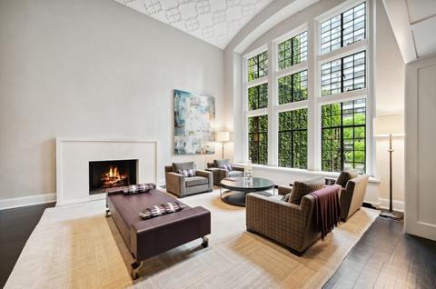 20 E Cedar St #4D, Chicago, IL 60611 photo 4