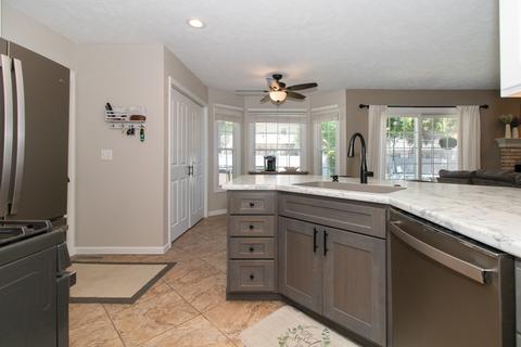 1106 Kings Mill Rd, Normal, IL 61761 photo 8