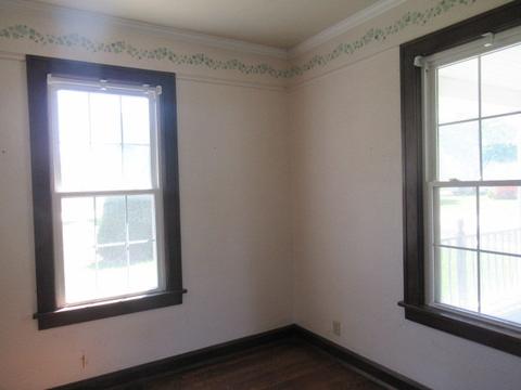 121 S Sheldon St, Rantoul, IL 61866 photo 6