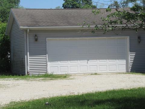 121 S Sheldon St, Rantoul, IL 61866 photo 3