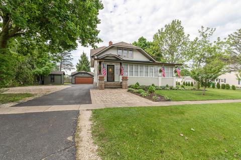 108 E Taylor St, Newark, IL 60541 photo 3