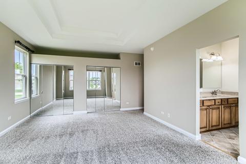 1708 Dundalk Ln, Mchenry, IL 60050 photo 16