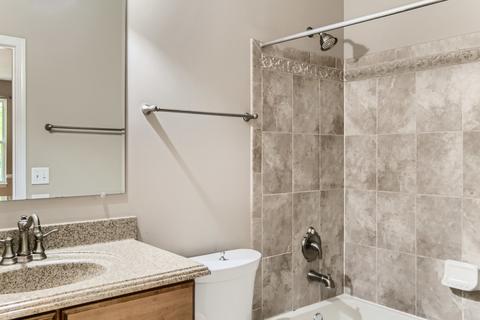 1708 Dundalk Ln, Mchenry, IL 60050 photo 21
