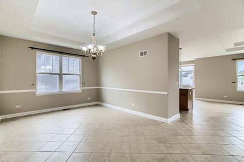 1708 Dundalk Ln, Mchenry, IL 60050 photo 11