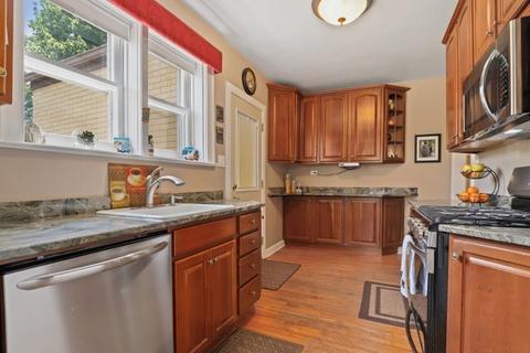 1341 E Lake Ave, Glenview, IL 60025 photo 10