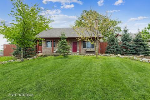 3004 Raffel Rd, Woodstock, IL 60098