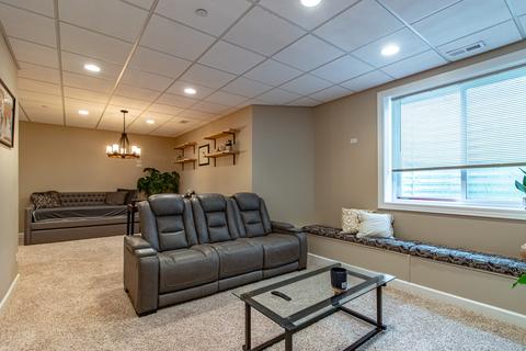 48 Northfield Ter, Wheeling, IL 60090 photo 32