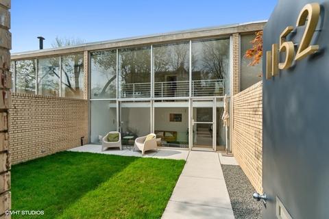 1152 E 48th St, Chicago, IL 60615 photo 1