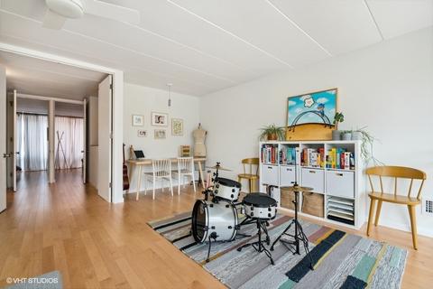 1152 E 48th St, Chicago, IL 60615 photo 25