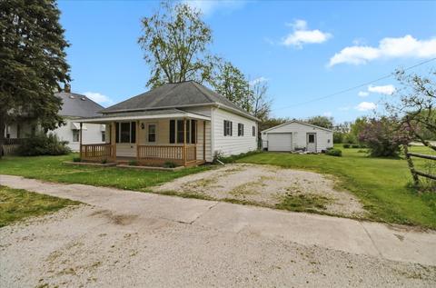 302 E Jackson St, Saybrook, IL 61770 photo 17
