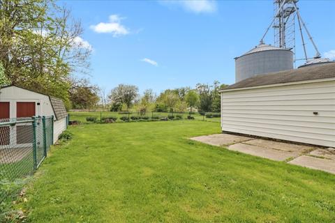 302 E Jackson St, Saybrook, IL 61770 photo 20