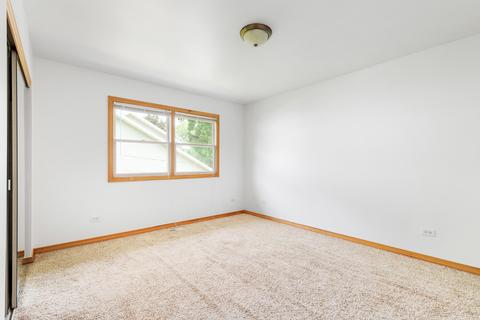 426 E 5th St, Lockport, IL 60441 photo 15