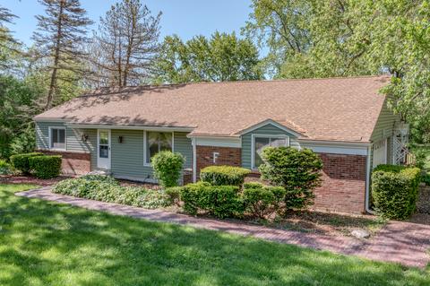 735 Hillcrest Dr, Sleepy Hollow, IL 60118 photo 1