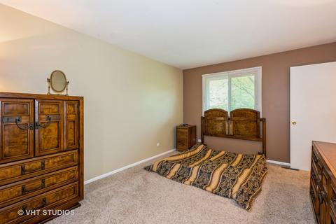 1236 Croydon Ct, Wheaton, IL 60189 photo 6