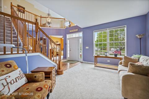 642 Biltmore Dr, Bartlett, IL 60103 photo 4