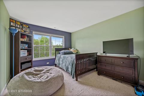 642 Biltmore Dr, Bartlett, IL 60103 photo 12