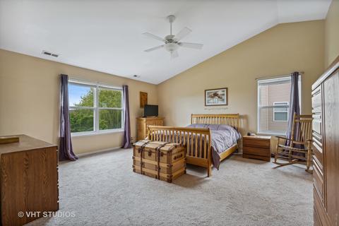642 Biltmore Dr, Bartlett, IL 60103 photo 16