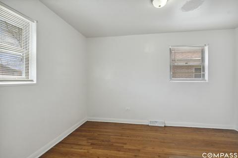 2301 E 102nd St, Chicago, IL 60617 photo 8