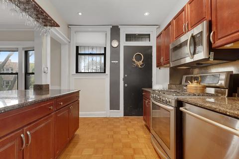 1114 E 52nd St #2, Chicago, IL 60615 photo 10
