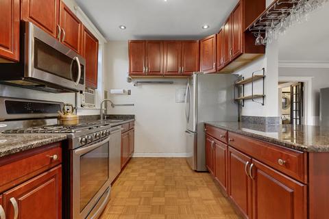 1114 E 52nd St #2, Chicago, IL 60615 photo 9