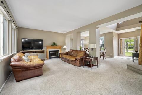 16100 S Arbor Dr, Plainfield, IL 60586 photo 7