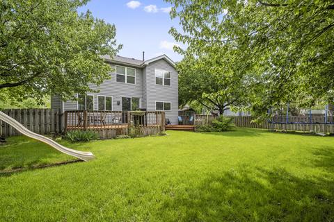 16100 S Arbor Dr, Plainfield, IL 60586 photo 2