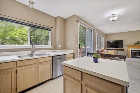 16100 S Arbor Dr, Plainfield, IL 60586 photo 11
