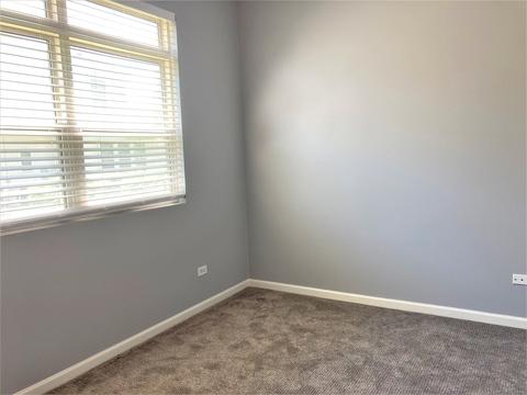 7208 Bradley Dr, Plainfield, IL 60586 photo 4